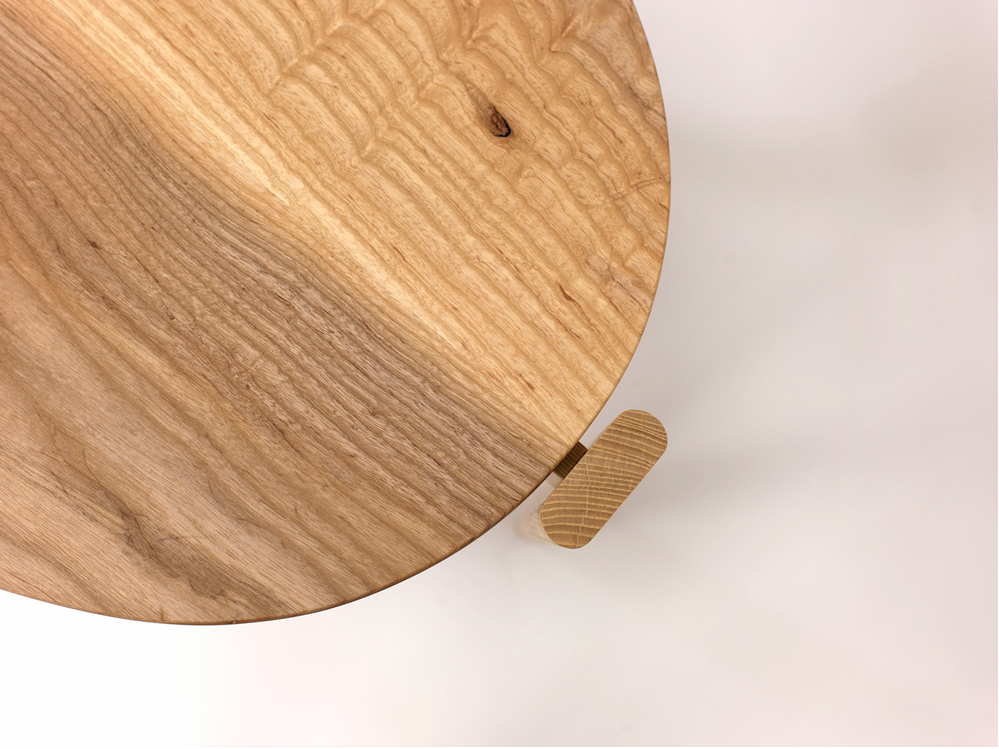 Uovo Side Table