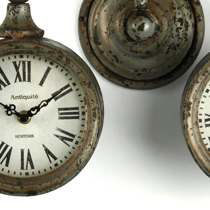 Gorges Iron Clock