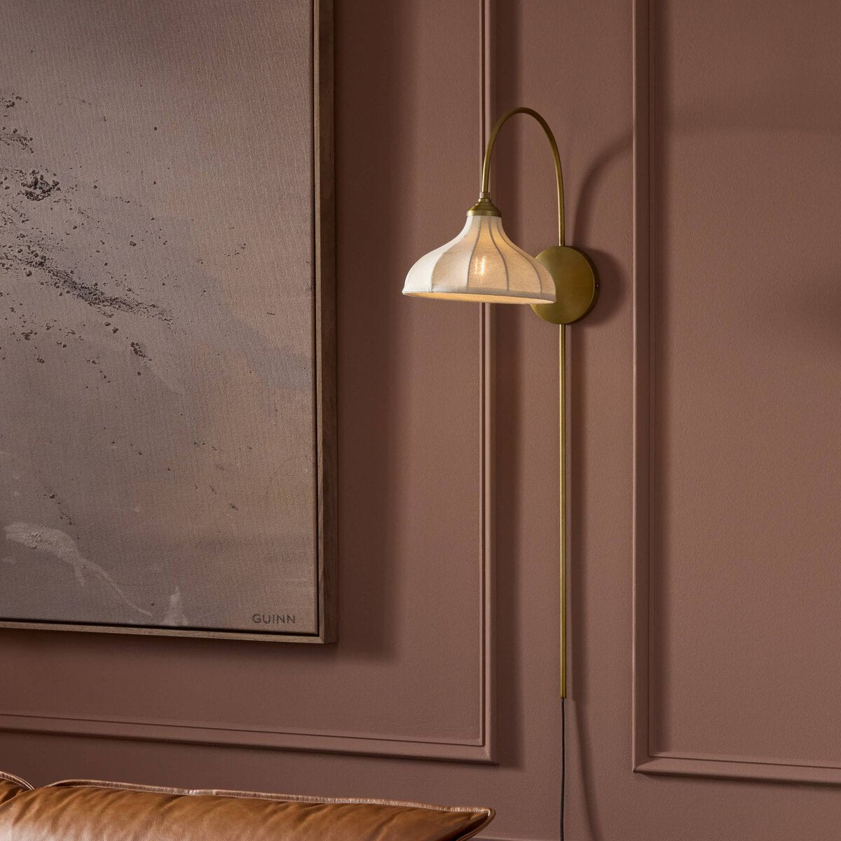 Winslet Sconce
