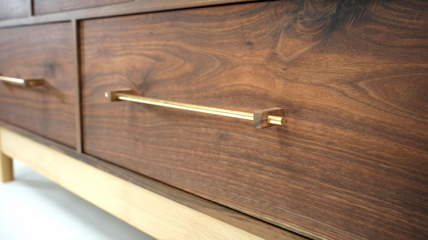 Luna Dresser