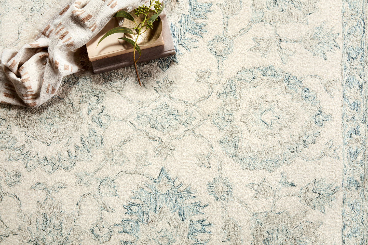 Norabel Ivory/Blue