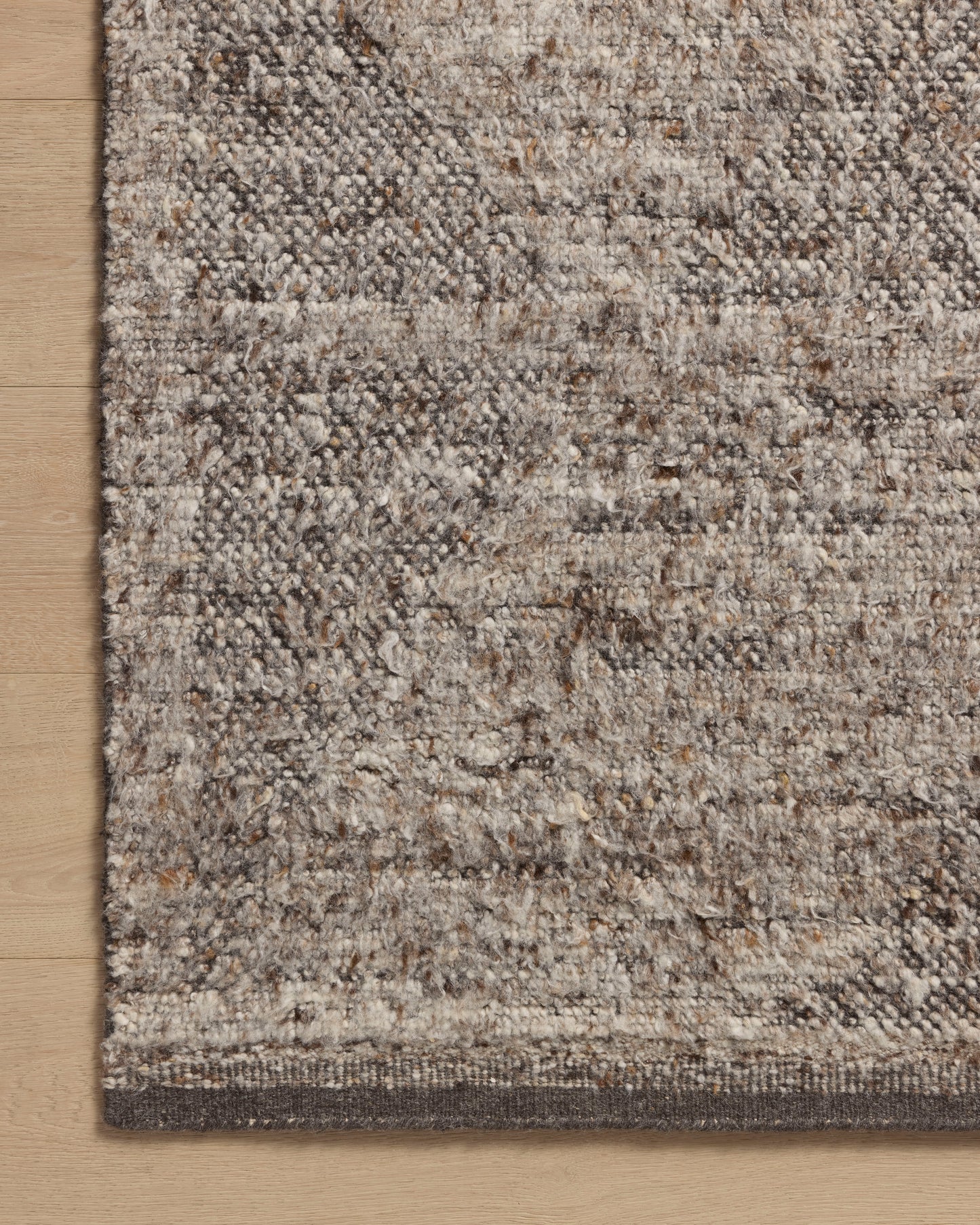 Suki Graphite/Bark
