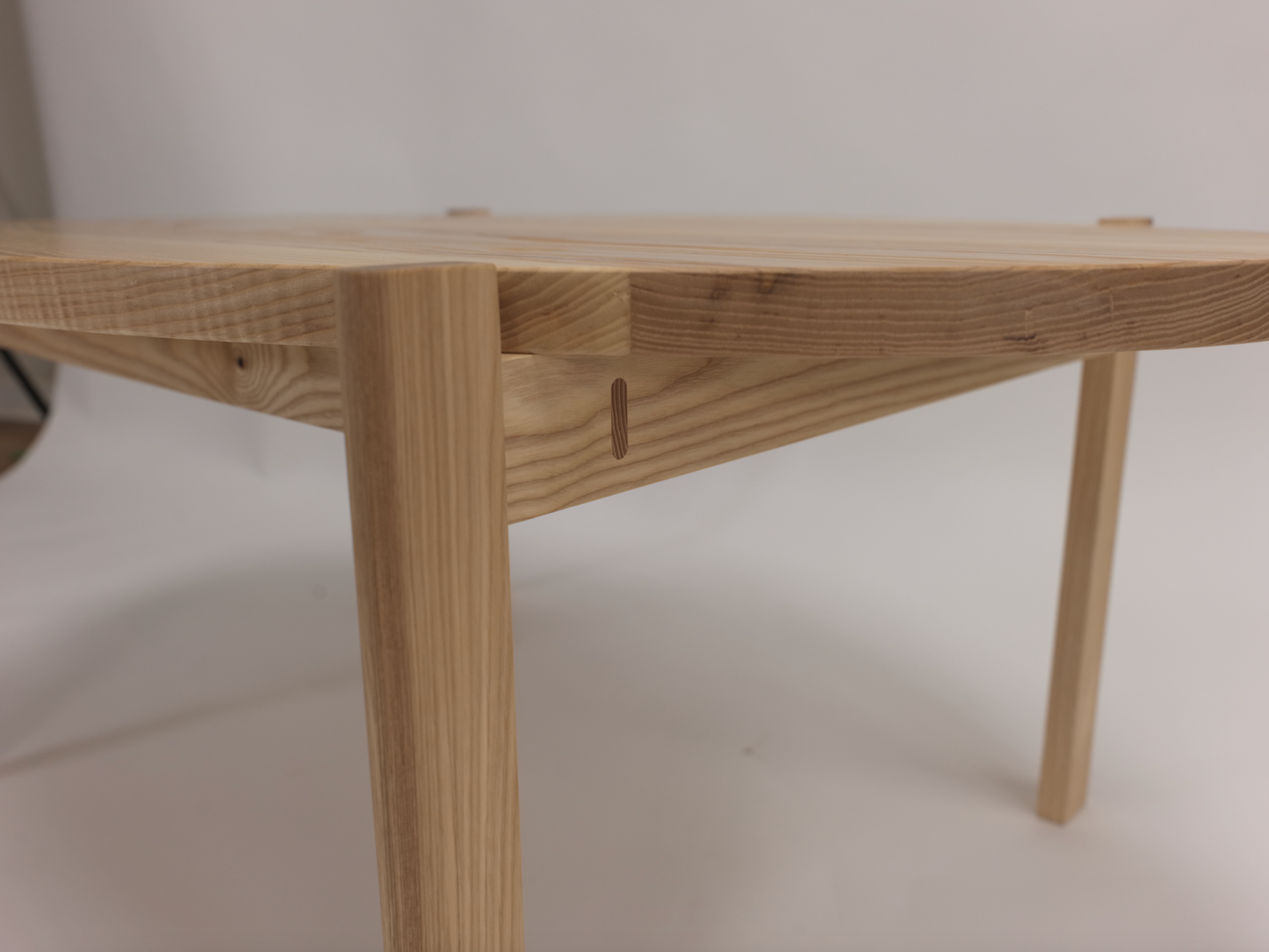 Uovo Coffee Table