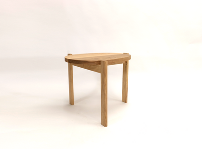 Uovo Side Table