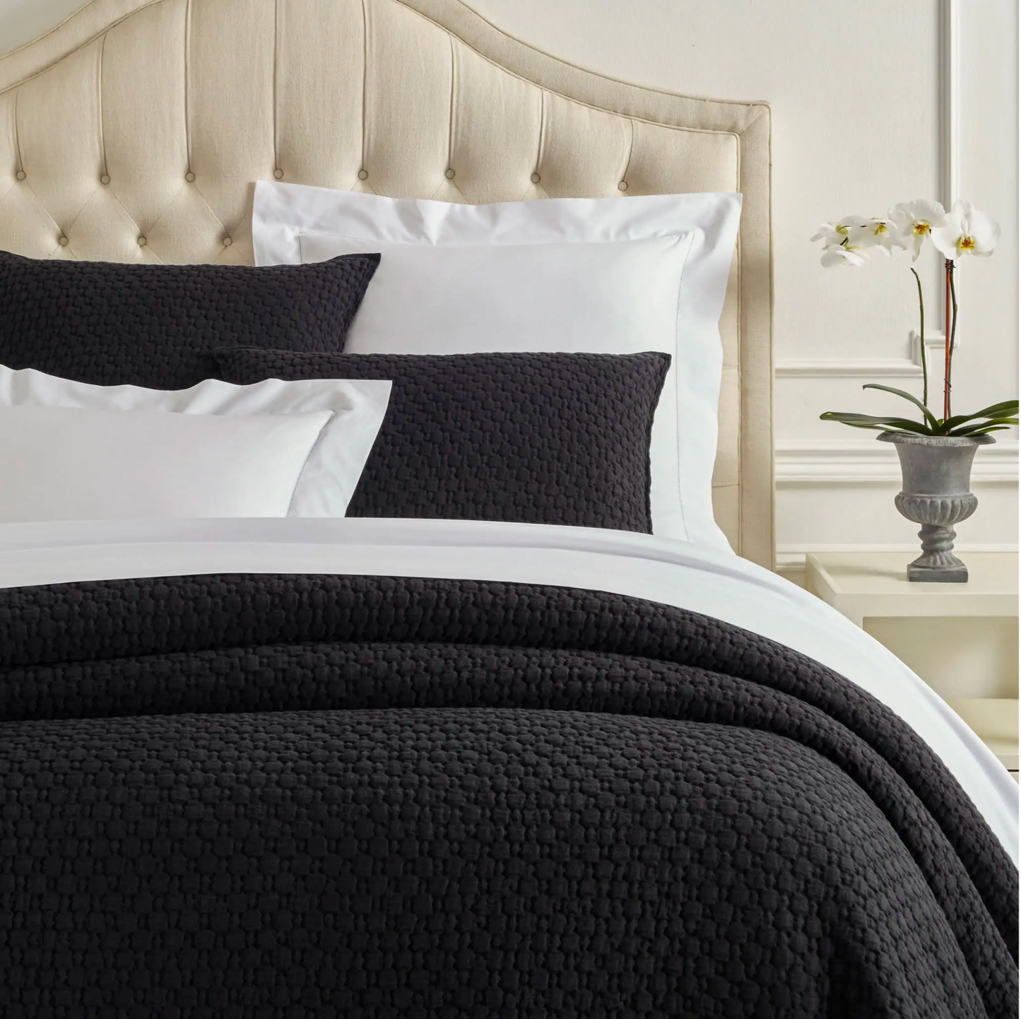 Lodi Matelasse Bedding
