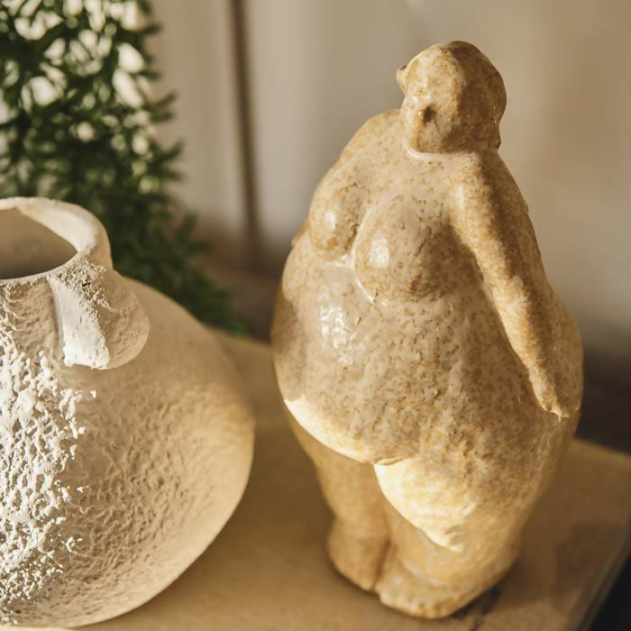Victoria Sculpture