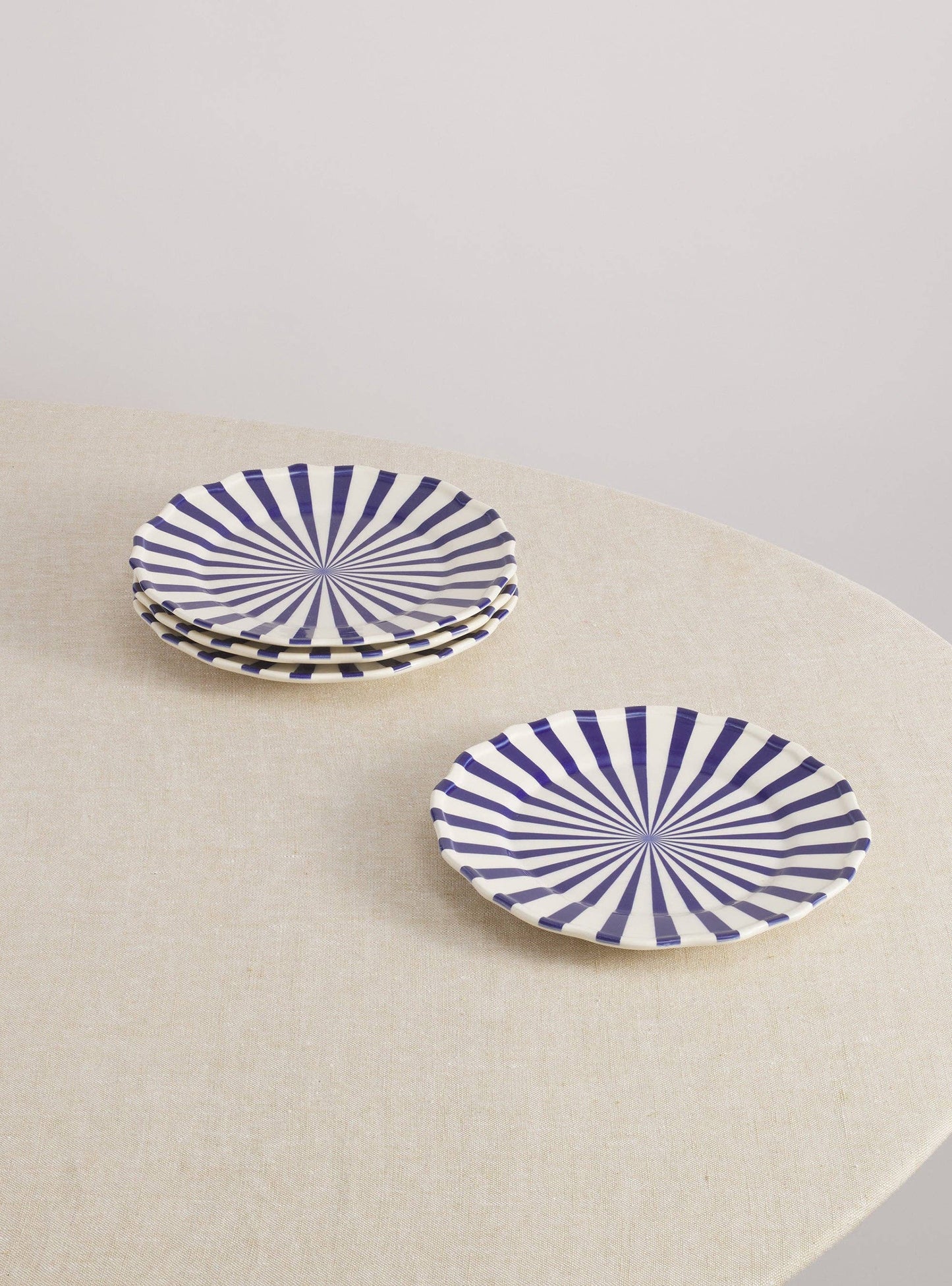 Mafalda Ceramic Side Plate 9"