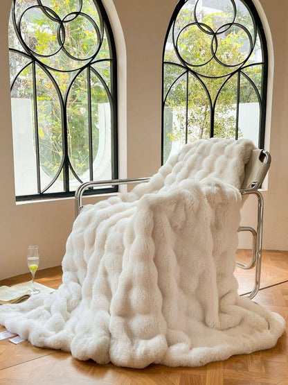 Plush Luxurious Faux Fur Throw Blanket