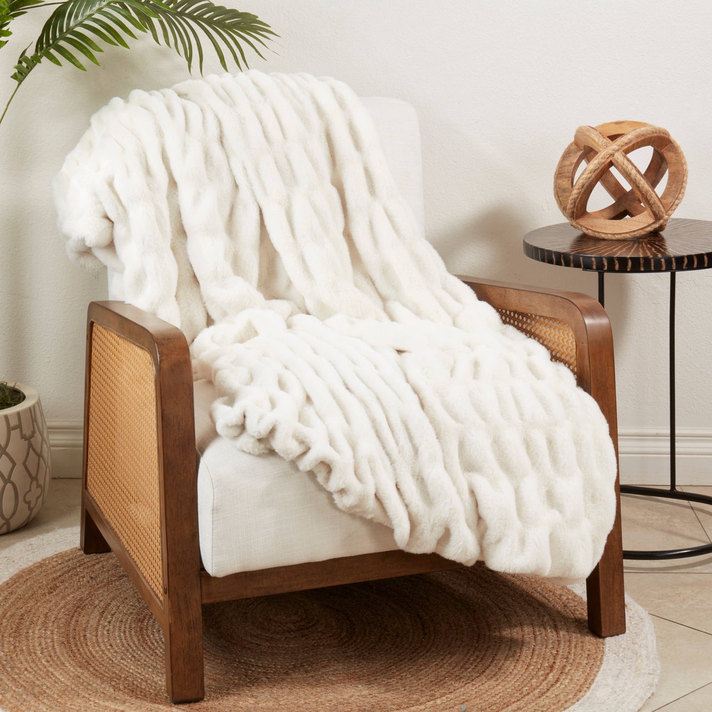 Cuddle Corner Fur Throw